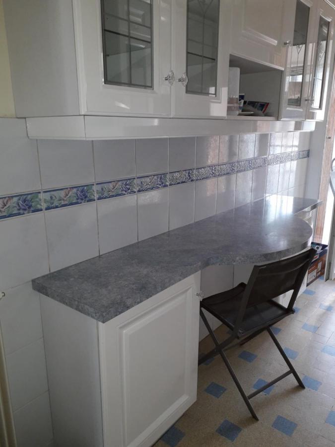 Chambre B2 Dans Un Appartement En Colocation Marseille Extérieur photo