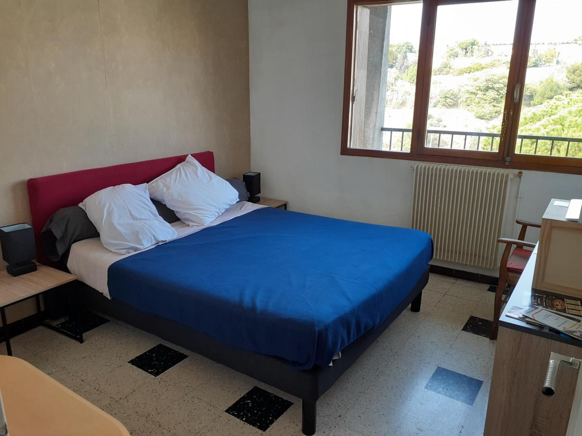Chambre B2 Dans Un Appartement En Colocation Marseille Chambre photo